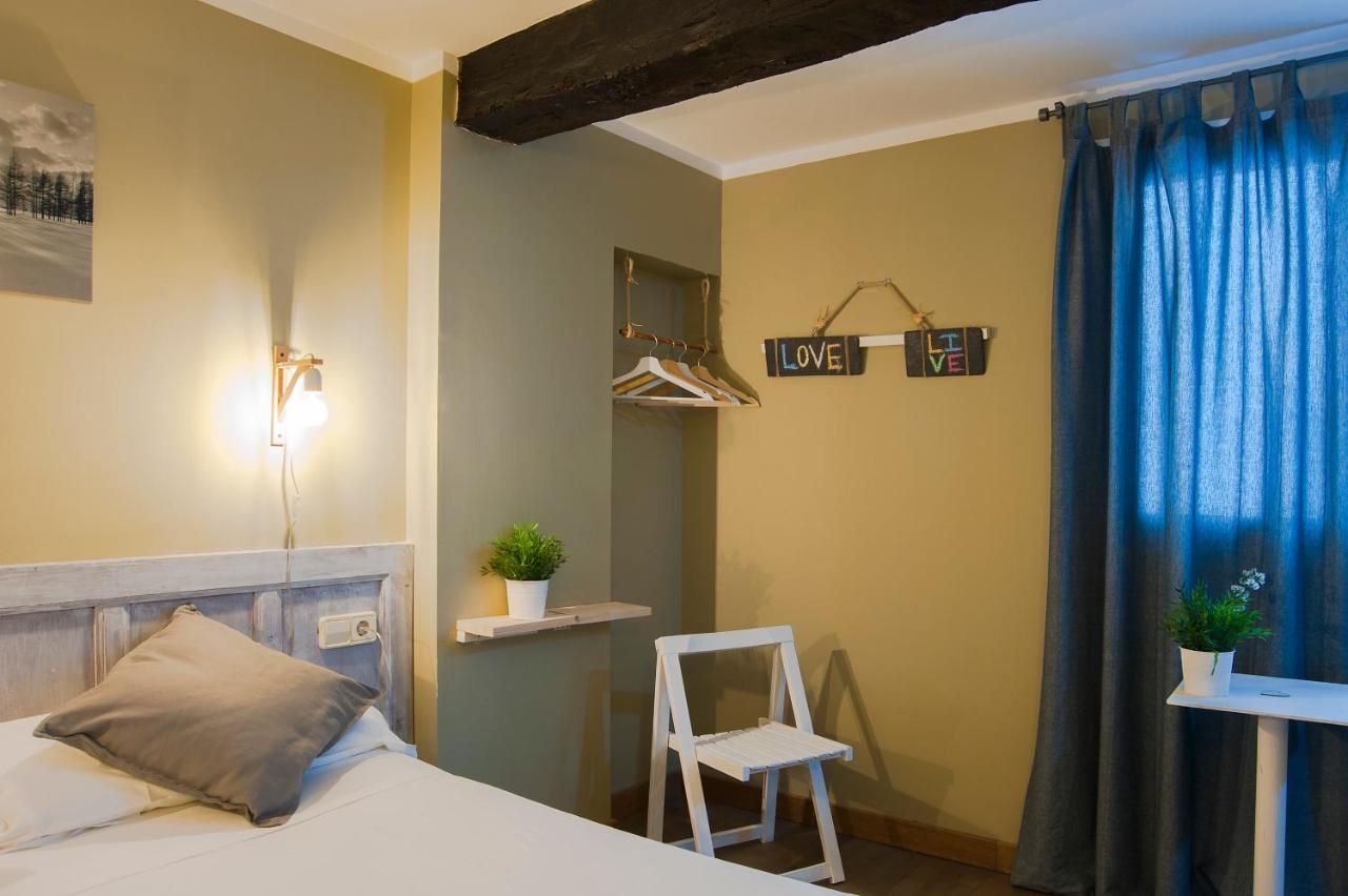 El Camino Urban Rooms Pamplona Exterior foto